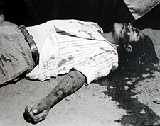 Obrero en huelga, asesinado.  Manuel Alvarez Bravo 1934